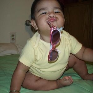 Meet your Posher, Samantha